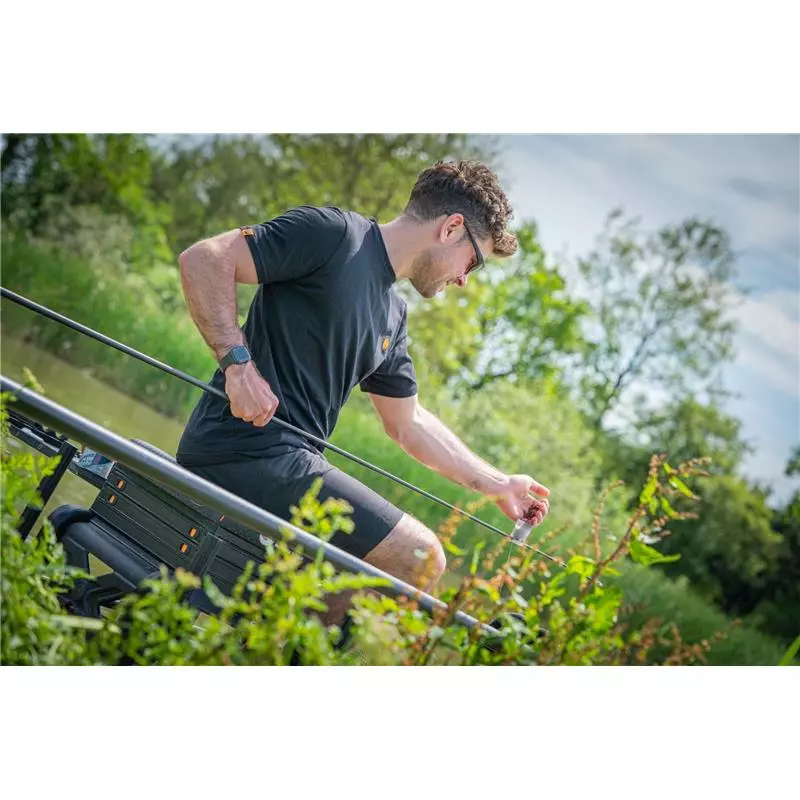 TEE SHIRT MANCHES COURTES HOMME GURU GRADIENT LOGO TEE - NOIR 4 TEE SHIRT MANCHES COURTES HOMME GURU GRADIENT LOGO TEE - NOIR – Image 4